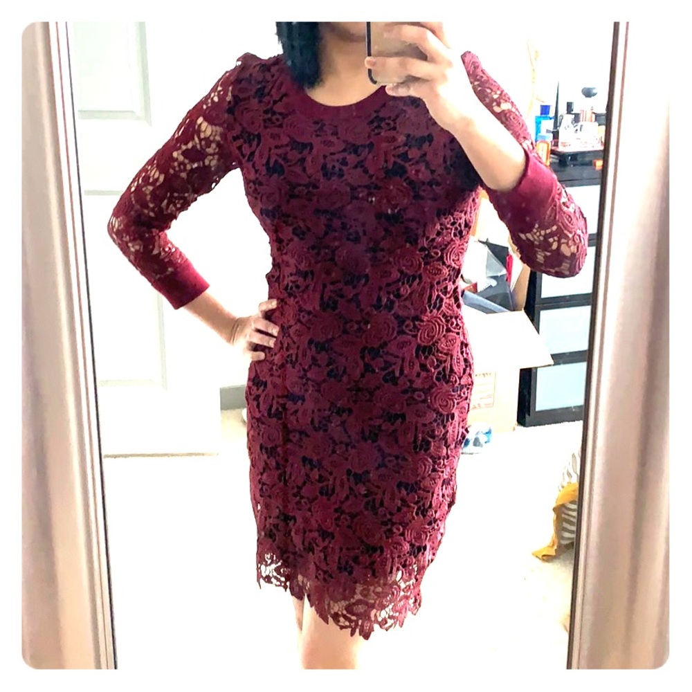 Maroon fitted lace dress